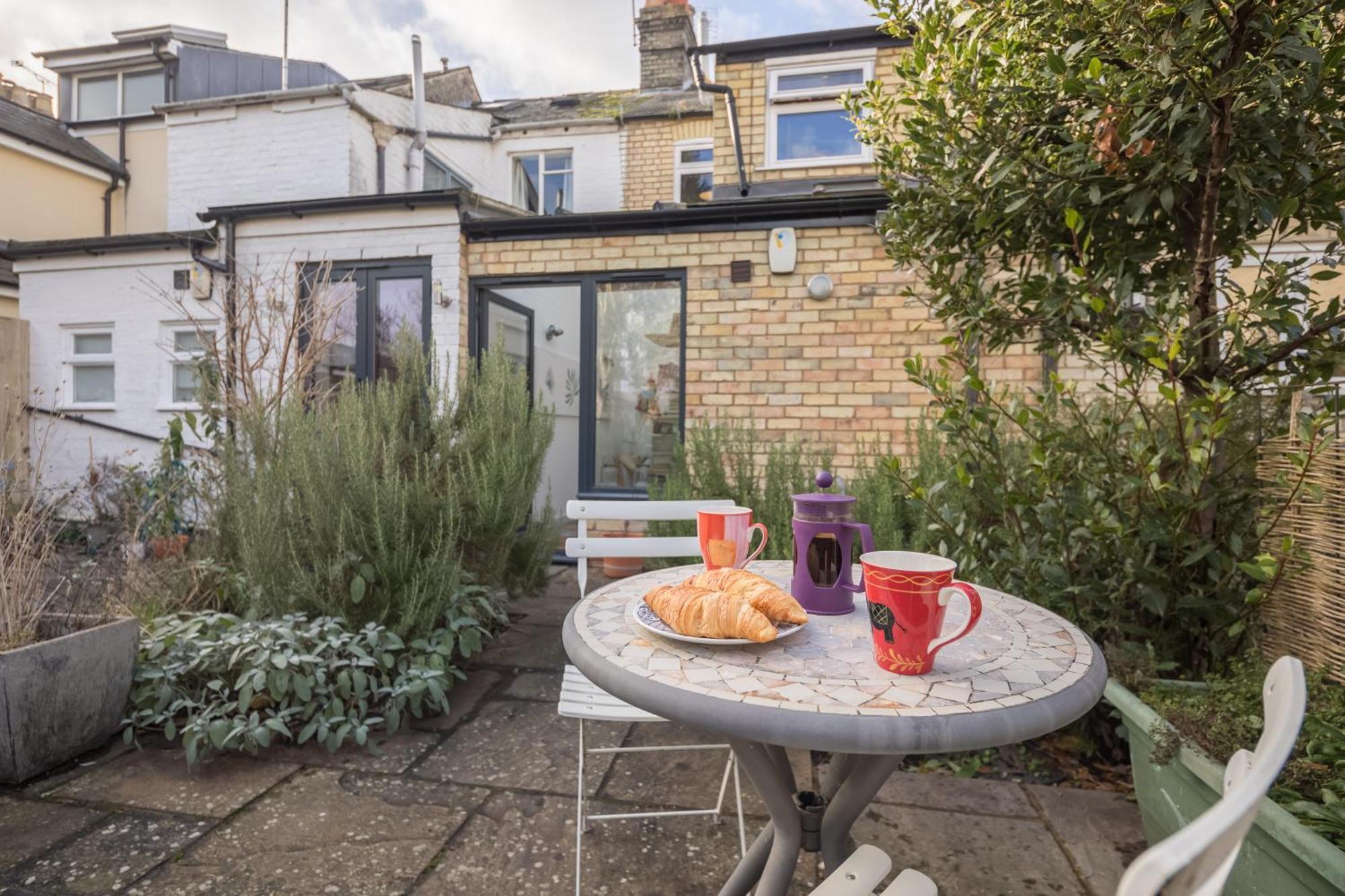 Beautiful Victorian House In Central Cambridge Exterior foto